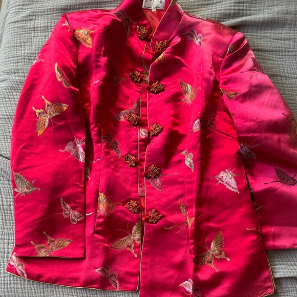 Elegant Red Butterfly Embroidered Jacket - Picture 1 of 3
